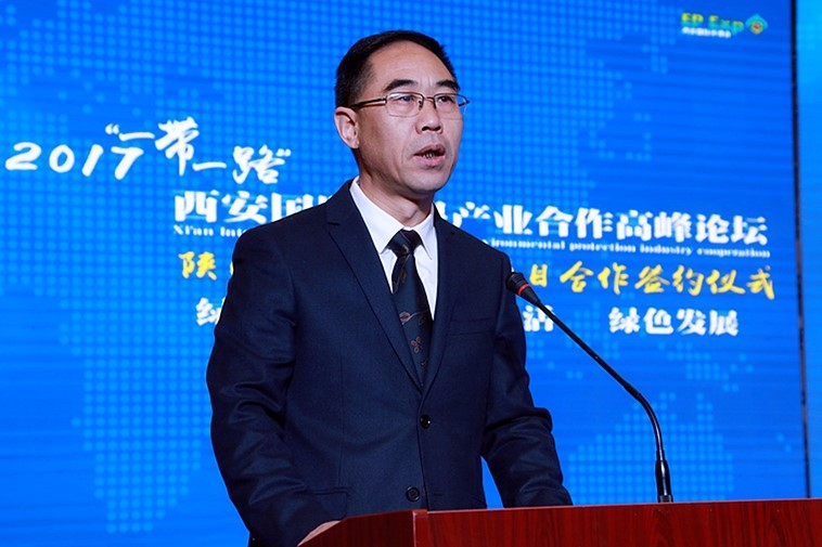 ����ʡ������ҵ��Ŀ����ǩԼ��ʽ���У��������������´�