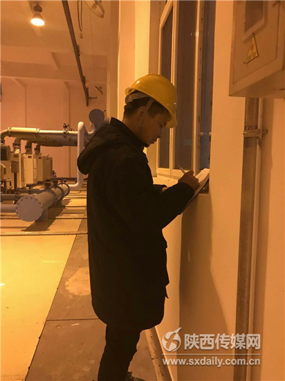 ¹ýÄê²»»Ø¼Ò ËûÃÇÊØ»¤×ÅÈýÇØµÄ¡°ÂÌË®Çàɽ¡± ¹ýÄê²»»Ø¼Ò ËûÃÇÊØ»¤×ÅÈýÇØµÄ¡°ÂÌË®Çàɽ¡±