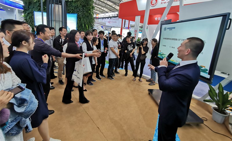 mg±ùÇòÍ»ÆÆ¼¯ÍÅЯ¡°ÂÌË®Çàɽ¡±ÁÁÏàË¿²©»á£ü¸±Ê¡³¤ÎºÔö¾üÂÃÐÐ mg±ùÇòÍ»ÆÆ¼¯ÍÅЯ¡°ÂÌË®Çàɽ¡±ÁÁÏàË¿²©»á£ü¸±Ê¡³¤ÎºÔö¾üÂÃÐÐ