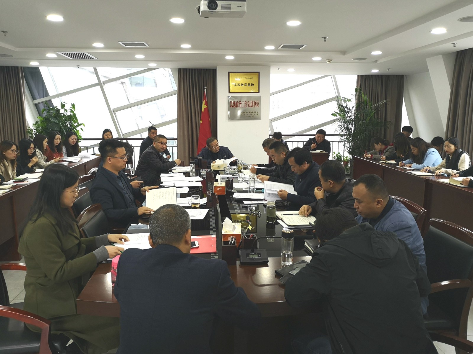 ˮ���ι�˾�ٿ�ר�������򵼸ɲ�ʹ�������ز�������Դıȡ˽�����ⷢ�����Ż�