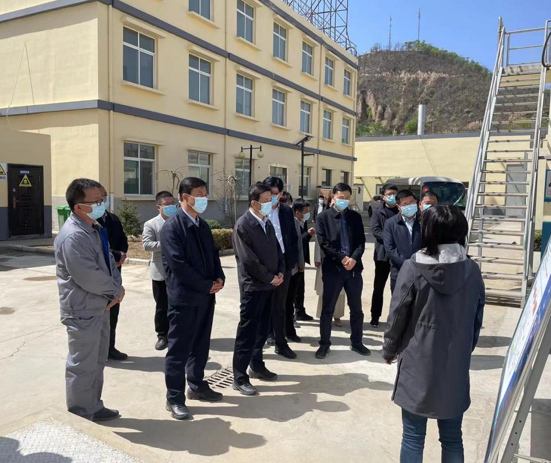 �Ӱ���ί��ί�������������Ա��ǿ��ˮ���ι�˾�ӳ���ˮ���óͷ�������