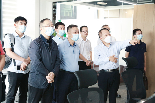 ����ʡ��Э����ϯ���������ʡί����ίʷ���Ƶ��ش�ԭmg����ͻ�Ƽ����������ĵ���