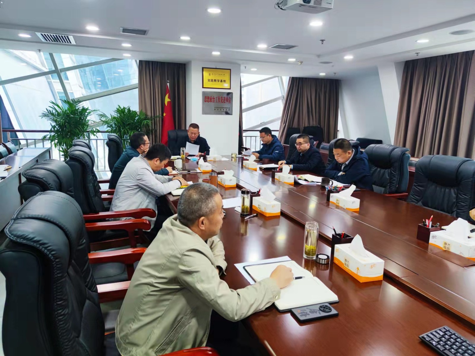 �۽���ʮ���ˮ���ι�˾ת��ѧϰ�᳹���Ķ�ʮ����