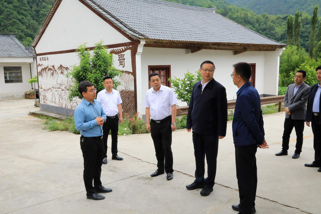 �¾����������������˰�������ο��