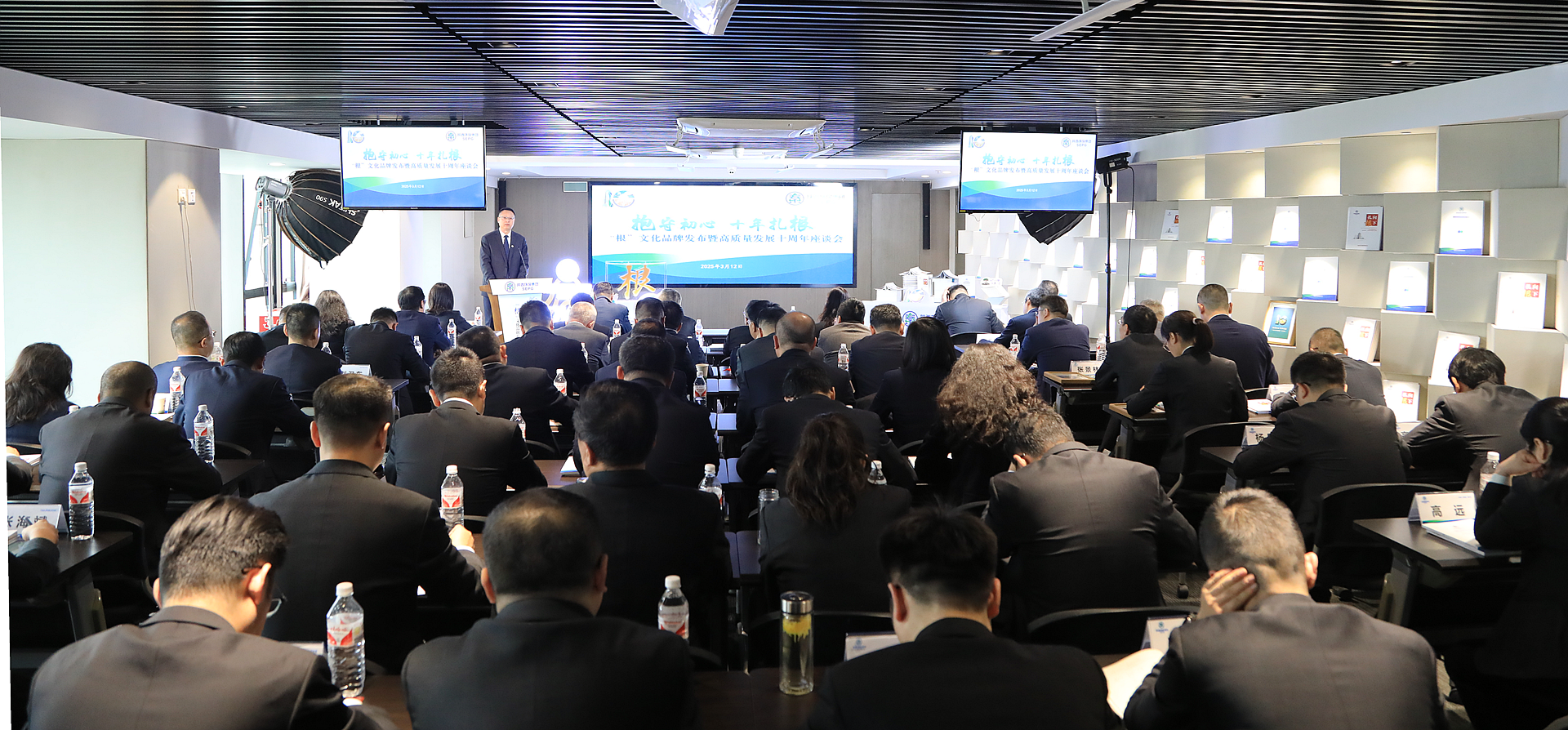 �������� ����������mg����ͻ�Ƽ����ٿ��������Ļ�Ʒ�������߸���������ʮ������̸��