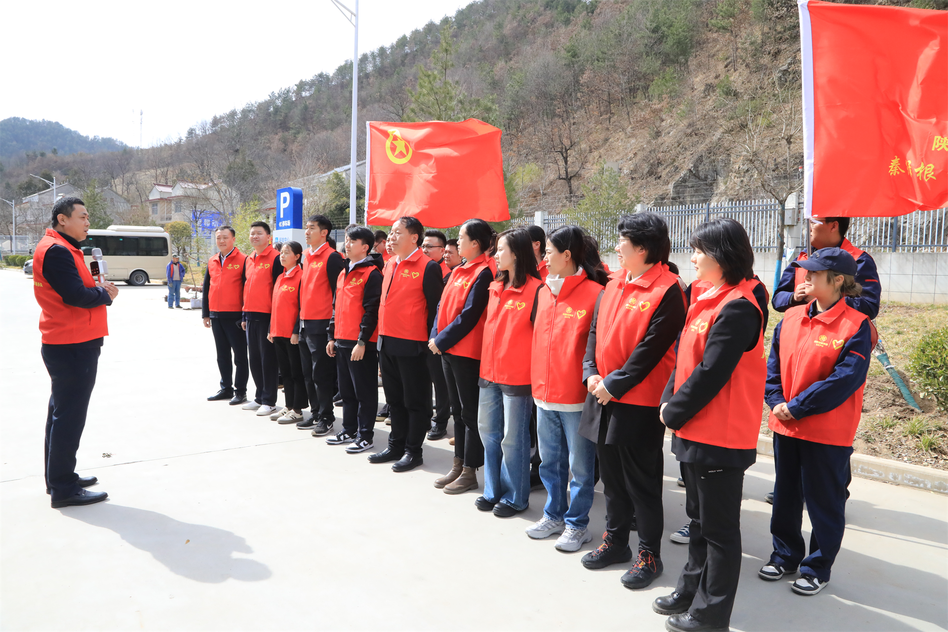 ��ϵ�ഺ��ֲ�����̣�mg����ͻ�Ƽ�����ί��չ����ֲ����Ը�