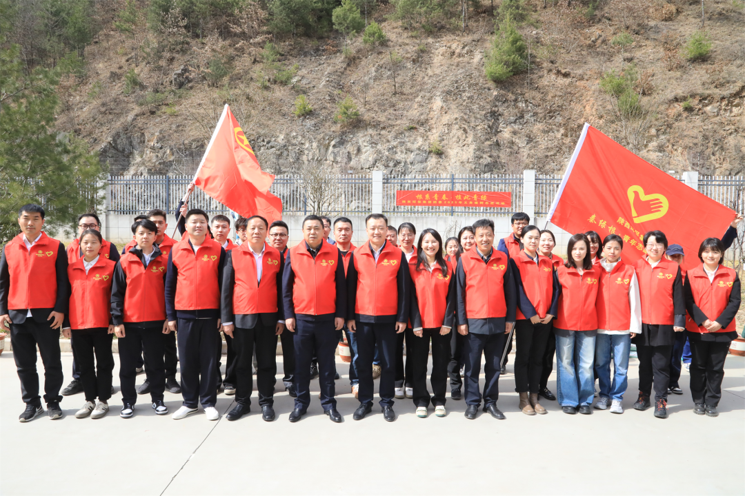 ��ϵ�ഺ��ֲ�����̣�mg����ͻ�Ƽ�����ί��չ����ֲ����Ը�